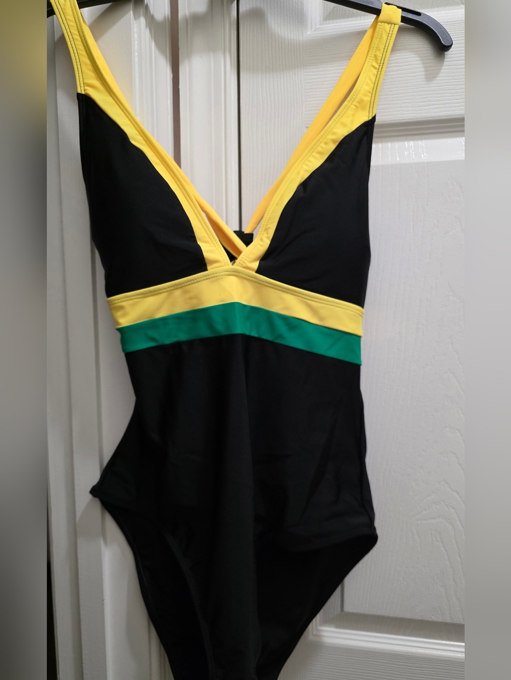 SHEIN 1 Piece Swimsuit 🖤💛💚